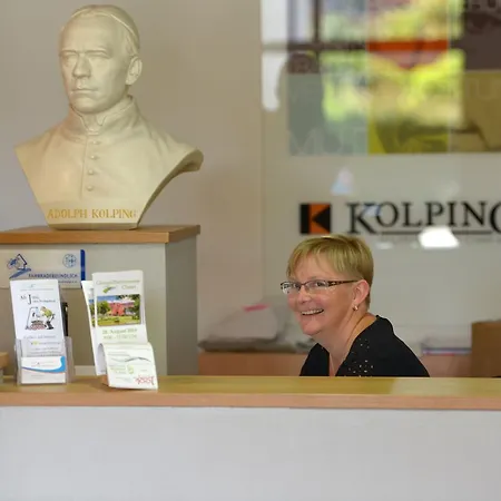 Am Regenbogen Hotel 2*