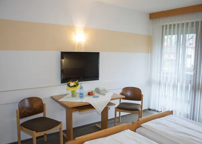 Hotel Am Regenbogen 2*